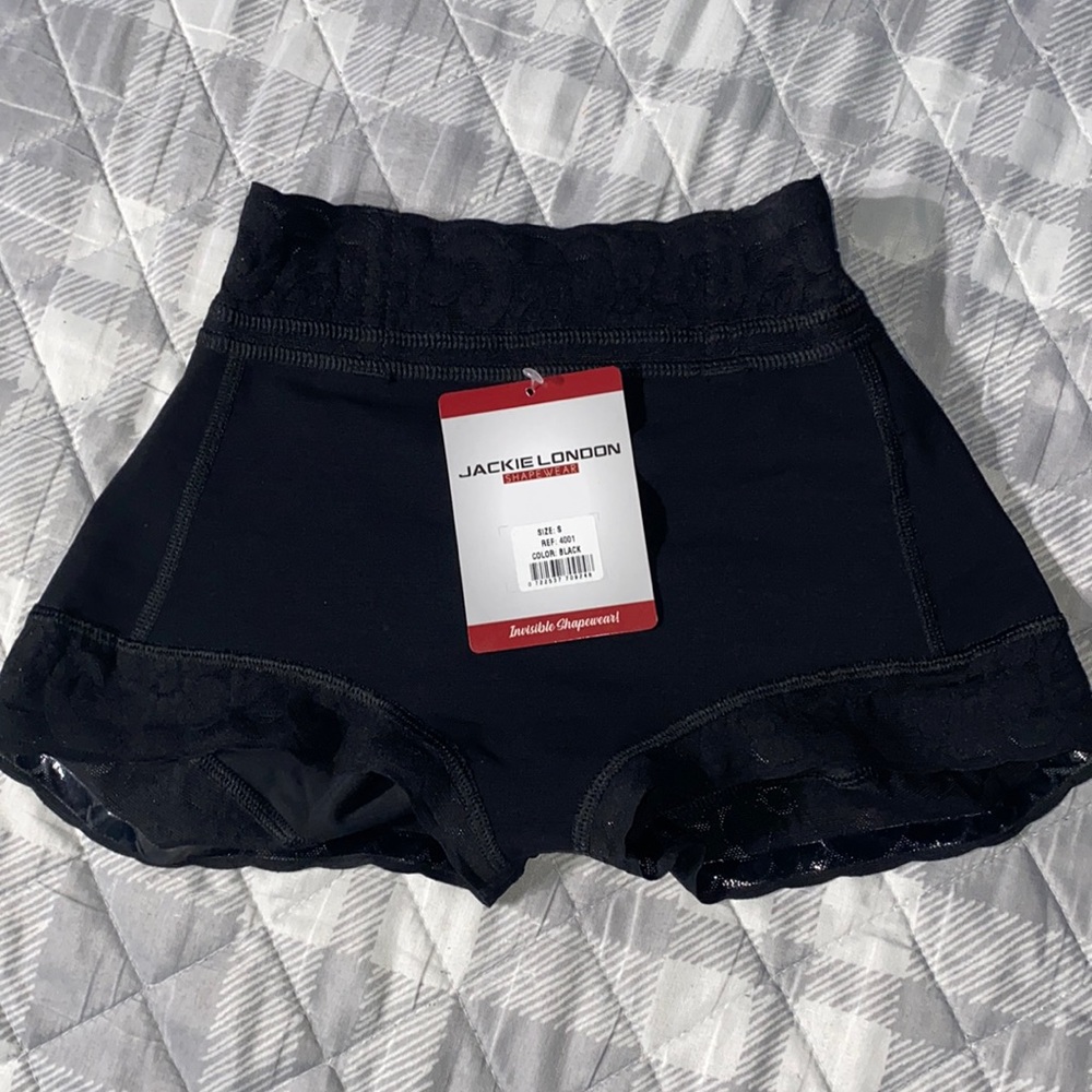 Cali curve butt lifter short